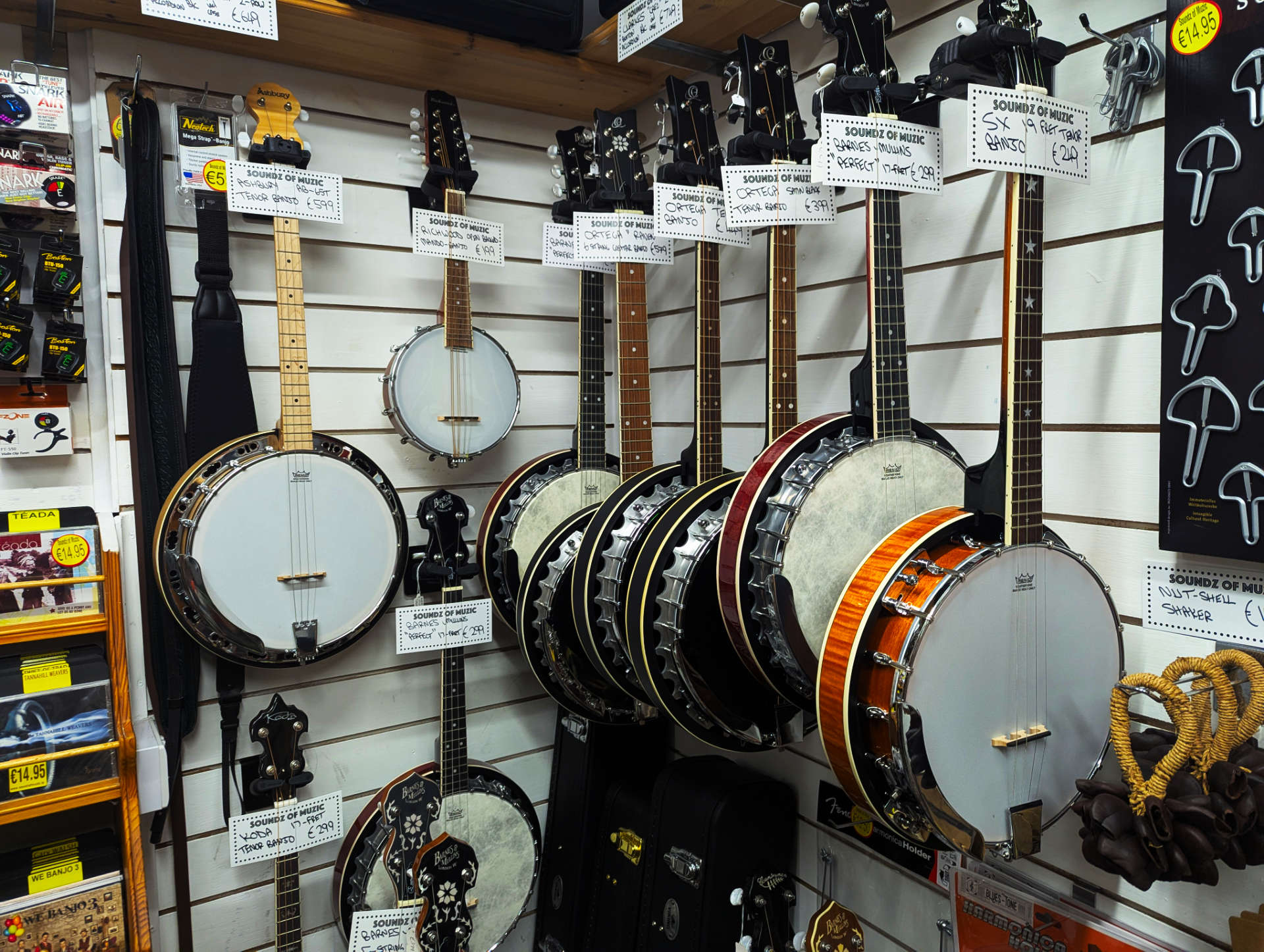 Banjos